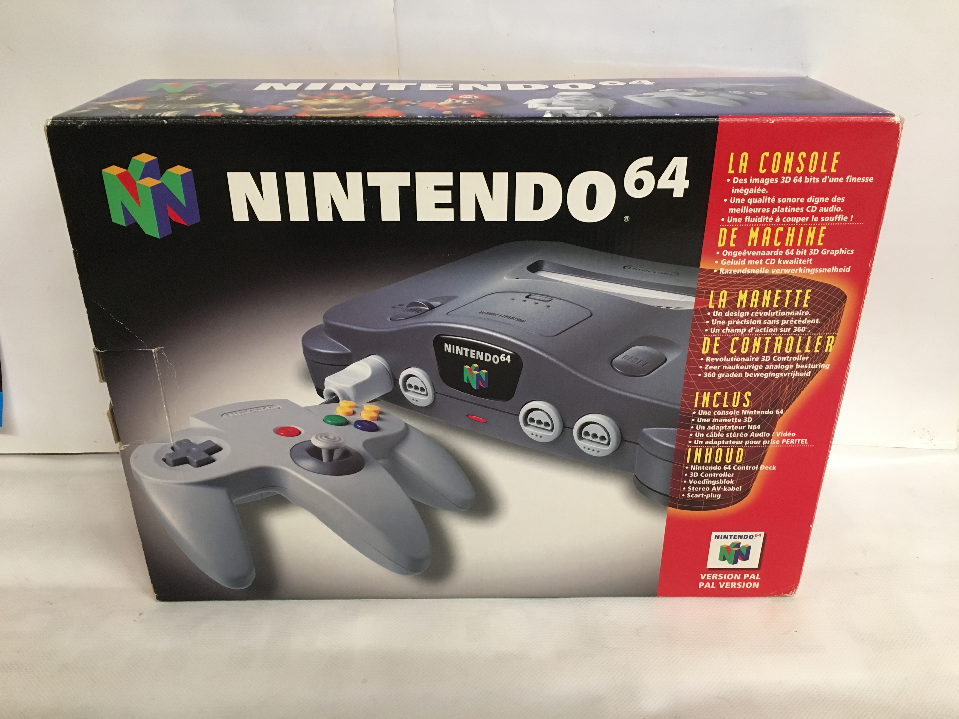 Консоль нинтендо игры. Nintendo 64 Classic Mini. Игровая приставка Nintendo 64. Консоль Nintendo 64. Нинтендо Старая мини консоль.