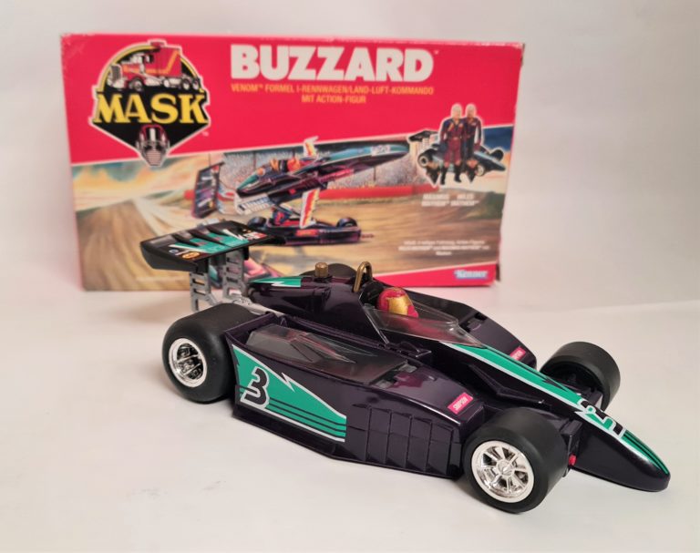M.A.S.K. Maximus Mayhem Buzzard V2 Kenner 1987 Action Figure | Retro